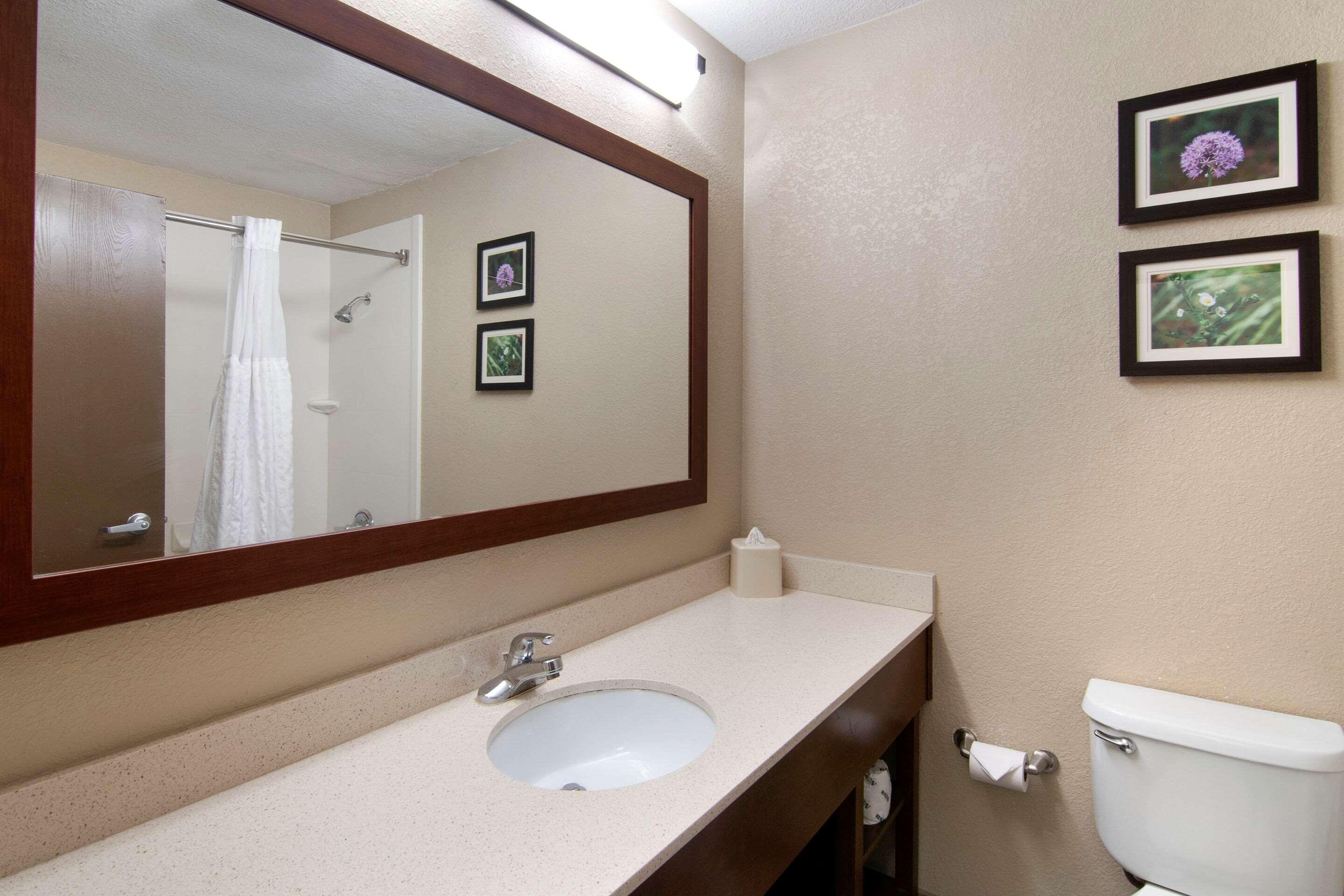 Comfort Inn & Suites Junction City - Near Fort Riley Buitenkant foto